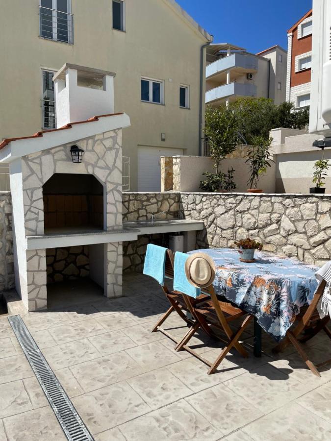 Villa Dani Sea & Pool Apartments Trogir Exterior foto